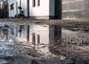 Inspecting home exteriors in Middle Tennessee